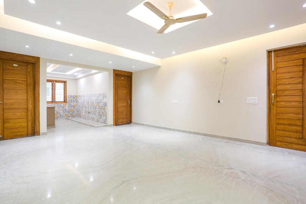 Fabhotel Raahi Retreat Gurgaon Bagian luar foto